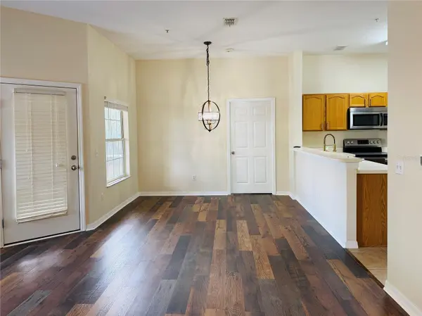 970 N SPRING GARDEN AVE #311, Deland, FL 32720