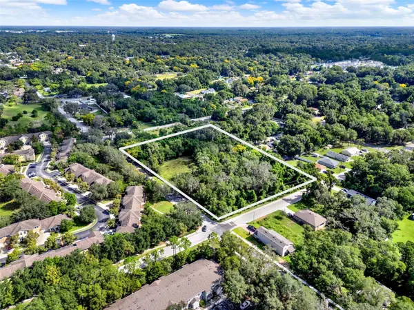 S GARFIELD AVE, Deland, FL 32724