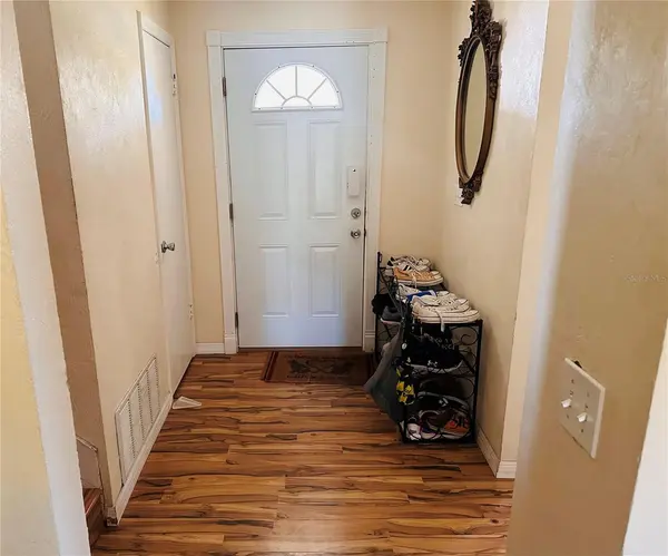 1649 E SHANGRI LA DR, Daytona Beach, FL 32119