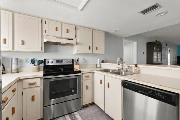 102 BOB WHITE CT #102C, Daytona Beach, FL 32119