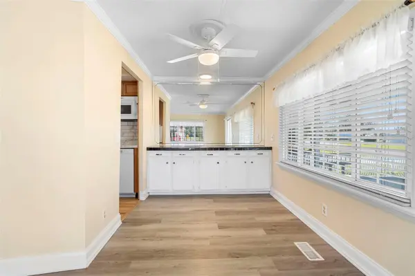 105 FLORENCE BLVD, Debary, FL 32713