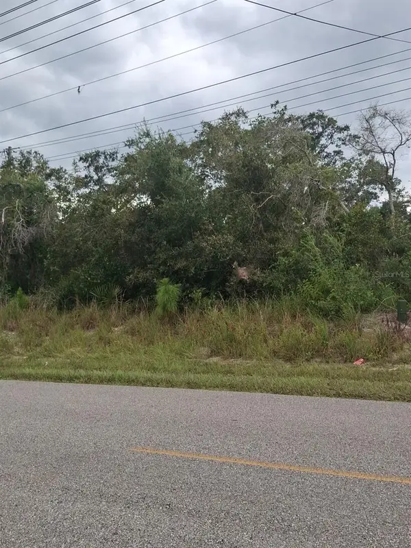 9TH AVE, Deland, FL 32724