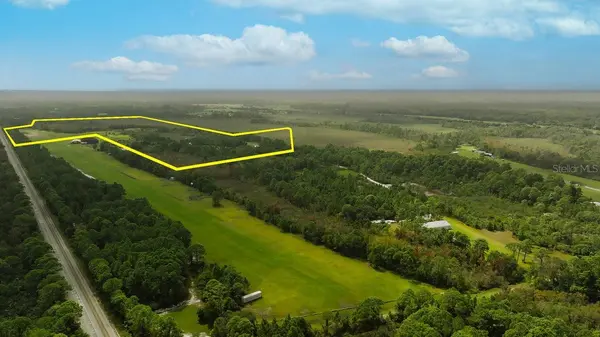 520 HIGHLANDER DR #Lot 3, Oak Hill, FL 32759