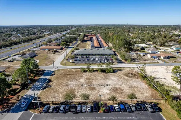 10201 YALE AVE, Weeki Wachee, FL 34613