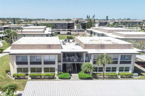 4726 MARINE Pkwy #201, New Port Richey, FL 34652