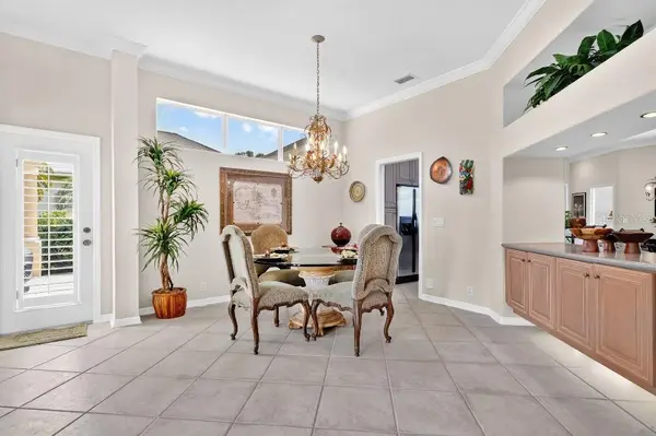 4716 PINNACLE DR, Bradenton, FL 34208