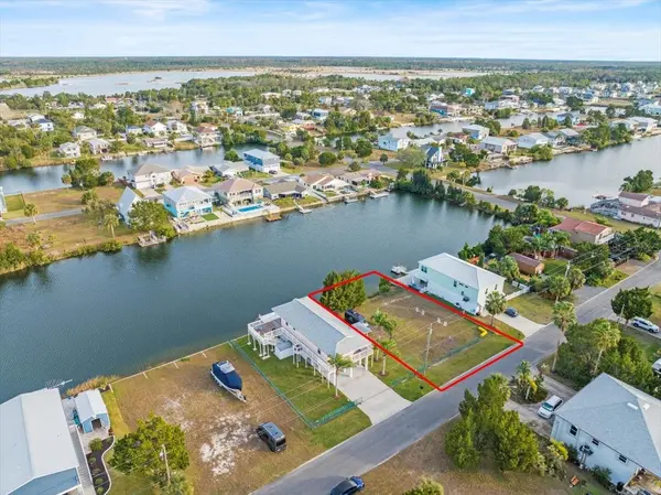 3332 OLEANDER DR, Hernando Beach, FL 34607