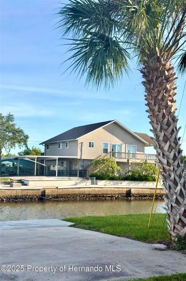 13825 SAN JUAN AVE, Hudson, FL 34667