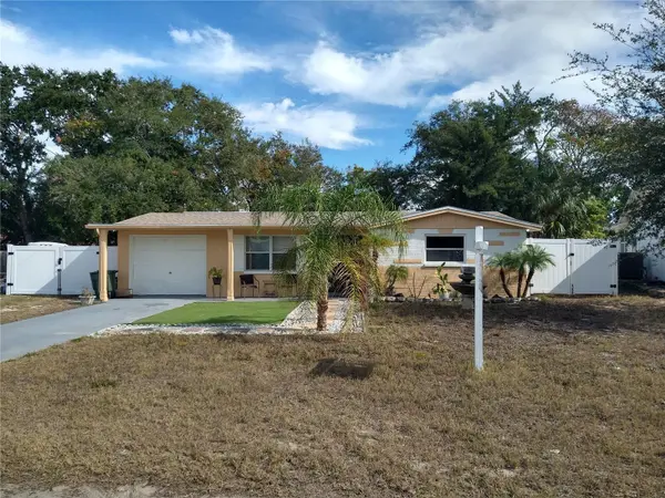 12910 COLLEGE HILL DR, Hudson, FL 34667