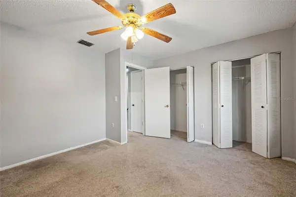 1420 RIDGE LAKE CT, Lakeland, FL 33801