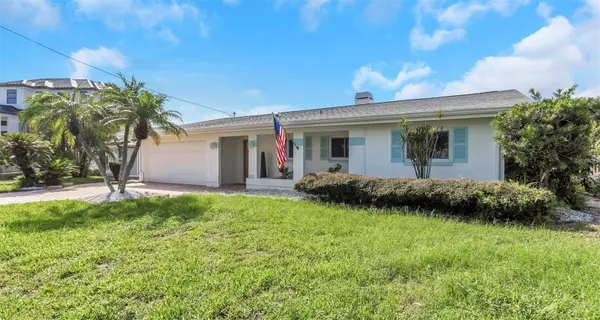 220 DRIFTWOOD DR S, Palm Harbor, FL 34683