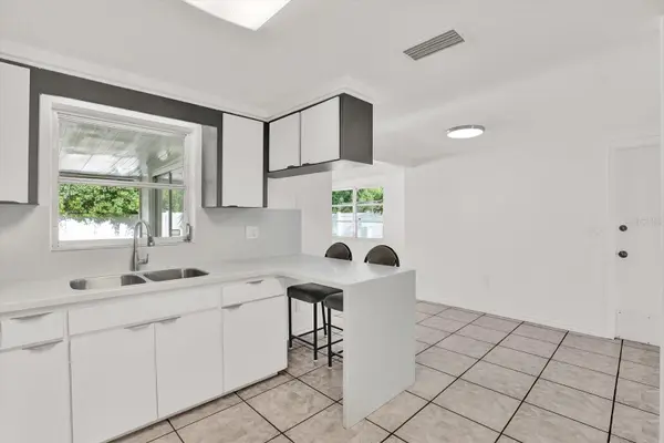 6701 PARKSIDE DR, New Port Richey, FL 34653