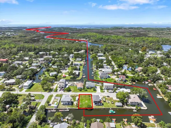 6262 ISLAND DR, Spring Hill, FL 34607