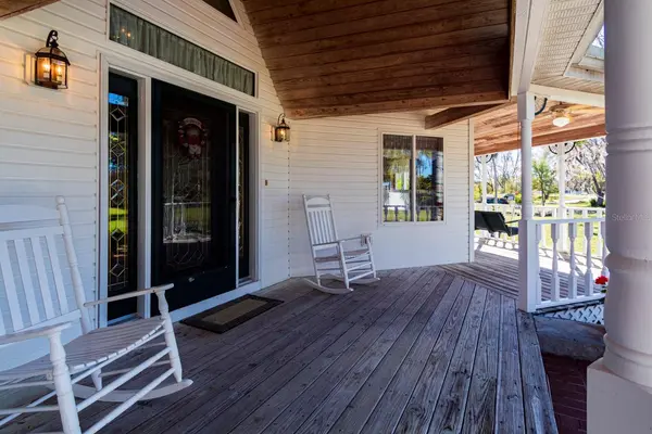 9215 RIDGE RD, New Port Richey, FL 34654