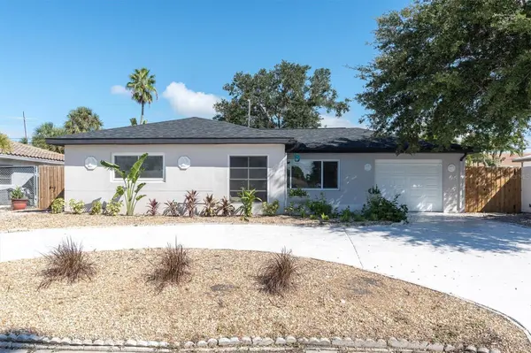 197 LIDO DR, St Pete Beach, FL 33706