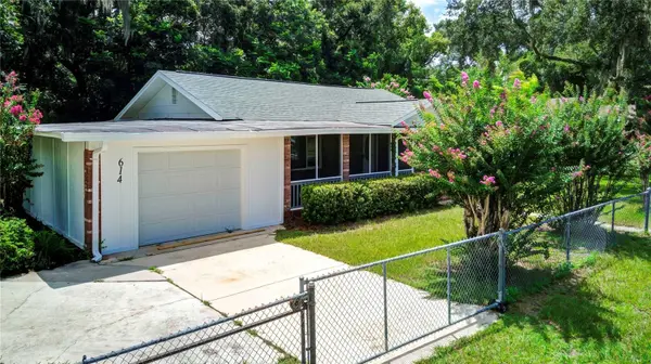 614 POWELL ST, Wildwood, FL 34785