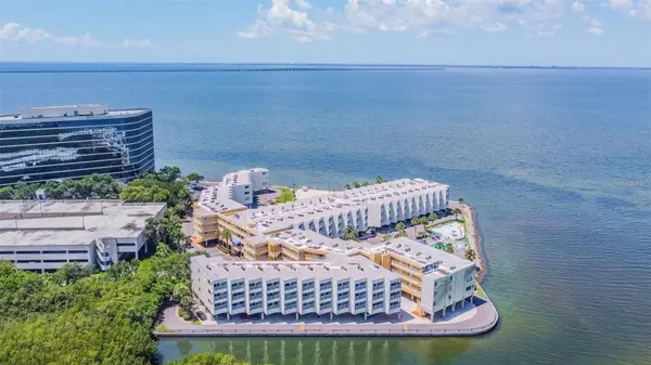 2506 N ROCKY POINT DR #305, Tampa, FL 33607