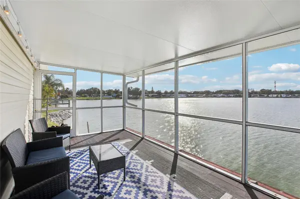 8420 FANTASIA PARK WAY, Riverview, FL 33578