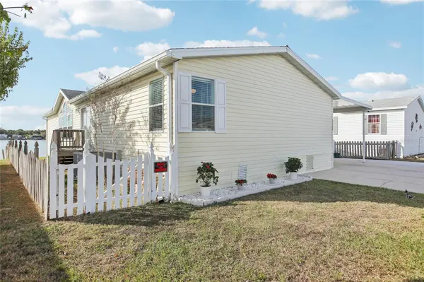 8420 FANTASIA PARK WAY, Riverview, FL 33578