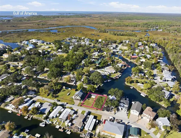 00 CIRCLE DR, Weeki Wachee, FL 34607