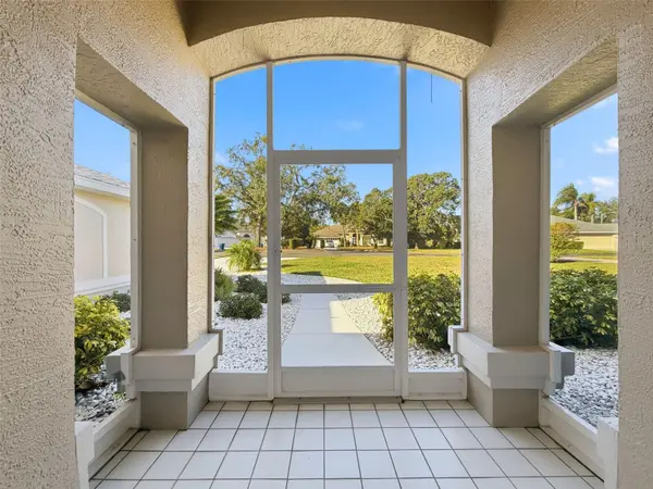 9428 APPLE DUMPLING CT, Weeki Wachee, FL 34613
