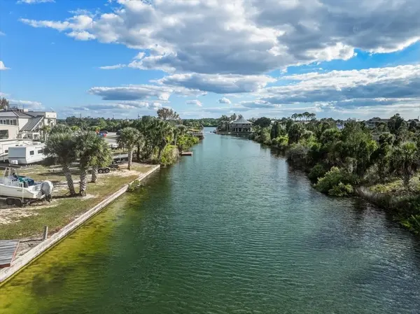 4001 SHOAL LINE BLVD, Hernando Beach, FL 34607