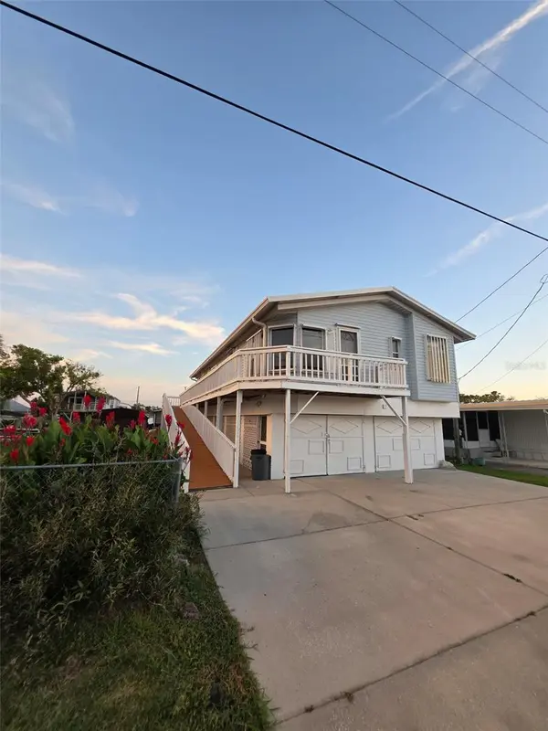 6814 GULL LN, Hudson, FL 34667