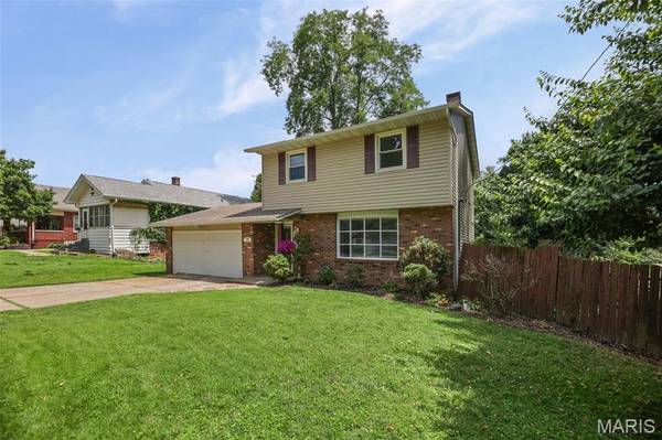 219 Patterson PL, Alton, IL 62002