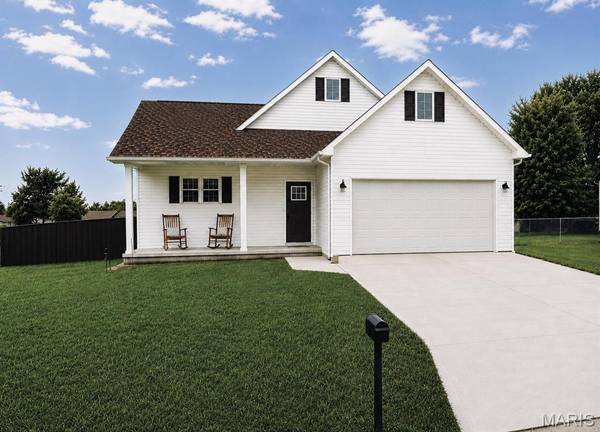 121 Grant DR, Jonesburg, MO 63351