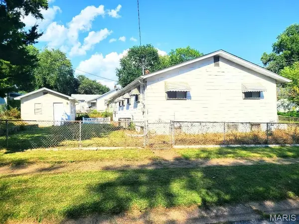 8601 Octavia AVE, Jennings, MO 63136