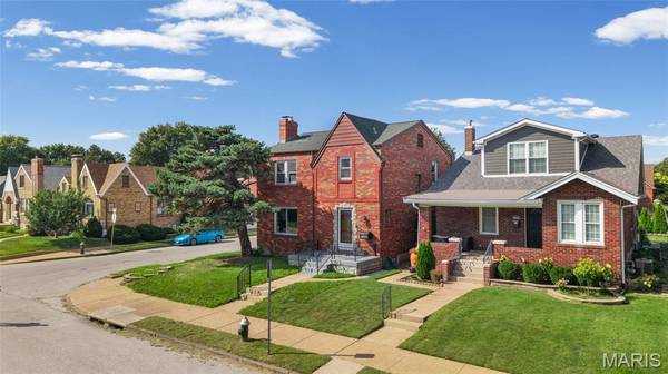 6347 Mardel AVE, St Louis, MO 63109