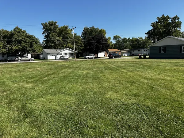 TBD Water ST, Farmer City, IL 61842