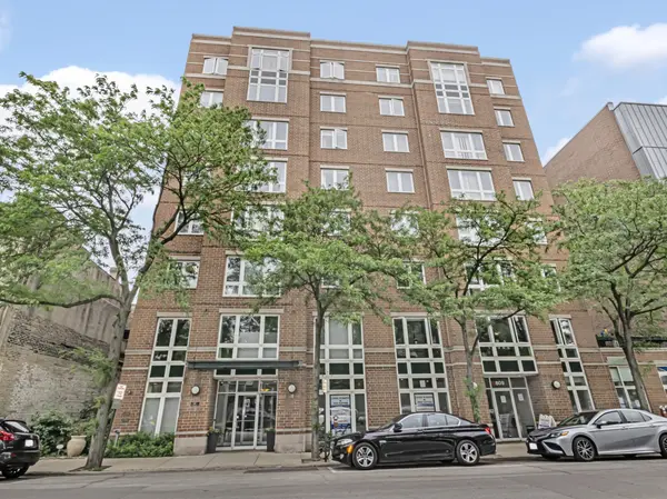 811 Chicago AVE #308, Evanston, IL 60202