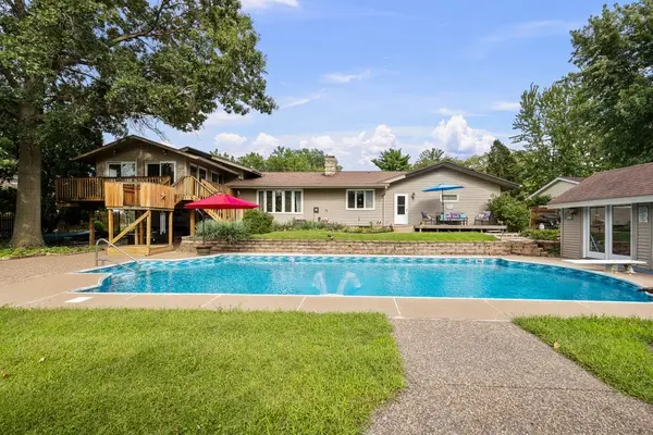 3020 Wisconsin AVE, Davenport, IA 52806