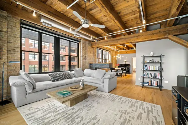 520 W Huron ST #412, Chicago, IL 60654