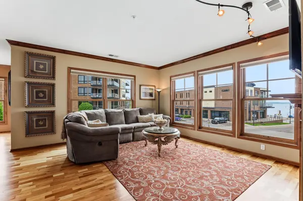 4100 Spring ST #201, Spring Park, MN 55384
