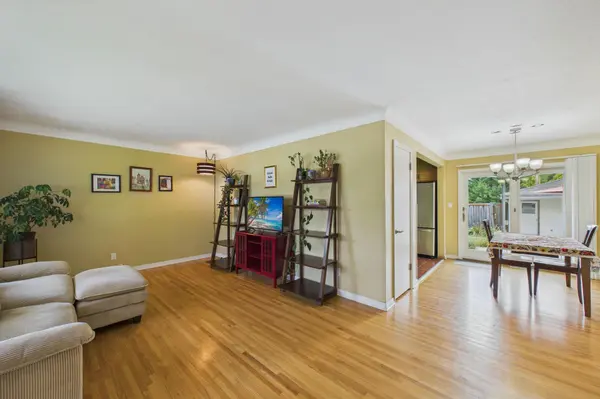 2874 Virginia AVE, Roseville, MN 55113