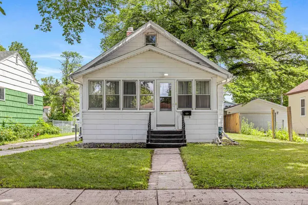 1513 11th ST N, Fargo, ND 58102