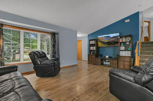 405 12th AVE NW, Isanti, MN 55040
