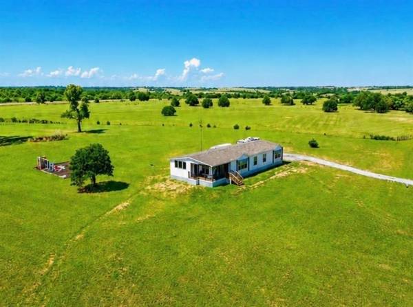 541 County Road 1428, Ninnekah, OK 73067