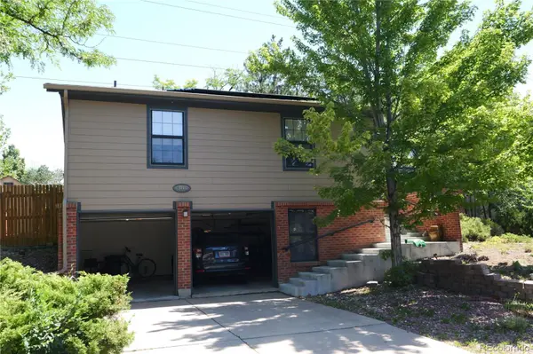 3040 S Roslyn ST, Denver, CO 80231
