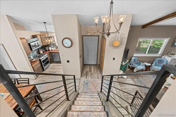 1100 Atlas CIR, Lafayette, CO 80026