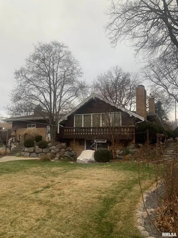 306 E GLEN AVE, Peoria, IL 61614