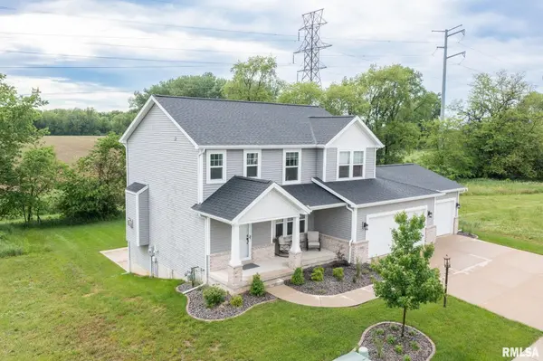 7027 N Water Oak DR, Edwards, IL 61528