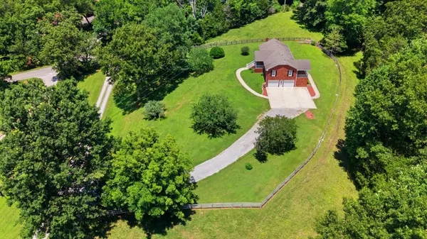 2644 Scribners Mill Rd, Culleoka, TN 38451