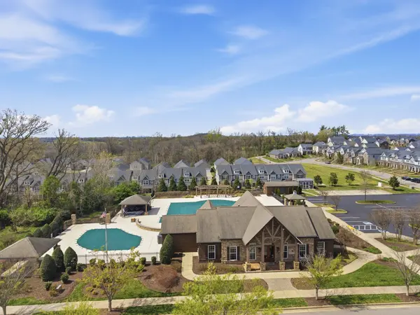 1091 Riverwood Village Blvd, Hermitage, TN 37076