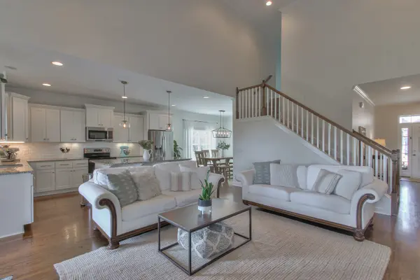 6032 Sanmar Drive, Spring Hill, TN 37174