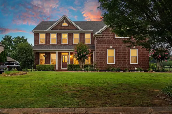 111 Camp Creek Cir, Hendersonville, TN 37075