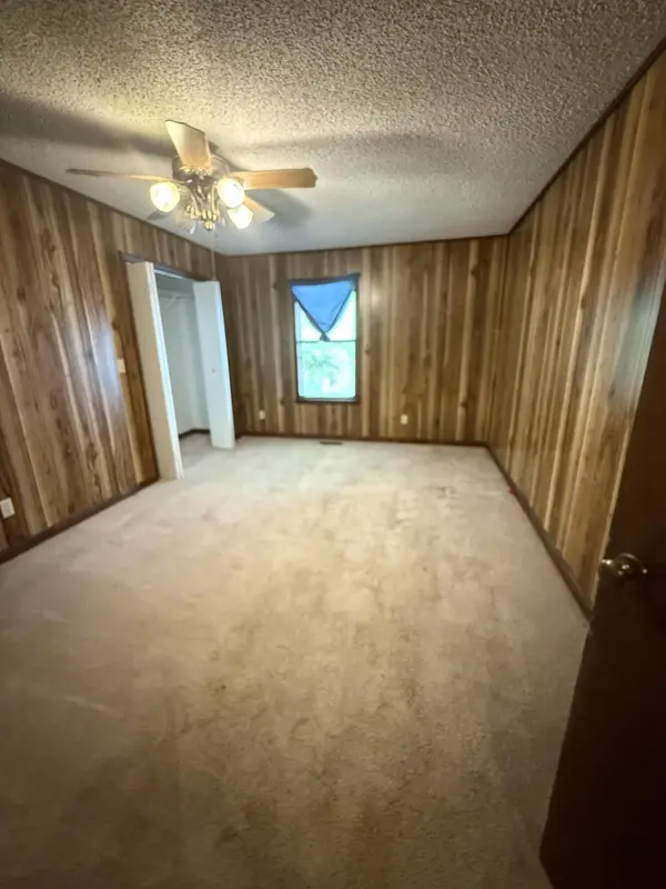 245 N Airport Circle #NW, Resaca, GA 30735