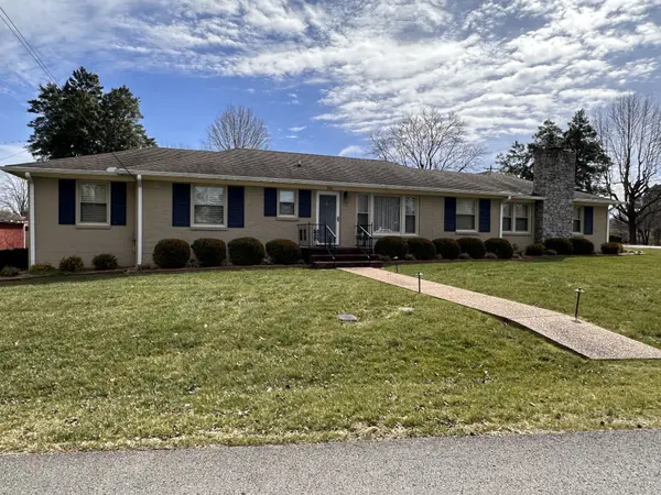 100 River Dr, Mcminnville, TN 37110